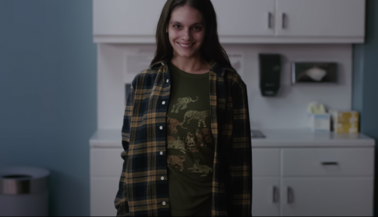 Scare Your Friends With This ‘Smile’ Inspired Snap Lens