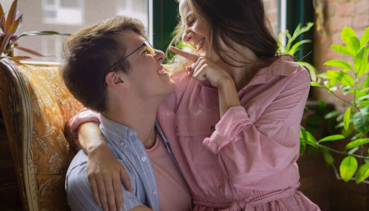 5 Things You Should Never Do When A Man Pulls Away